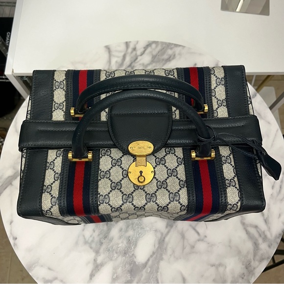Vintage Gucci | Navy Train Case Luggage Bag - Picture 7 of 17